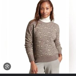 Athleta Women's Gray and Tan Crew Neck Sweater Size M